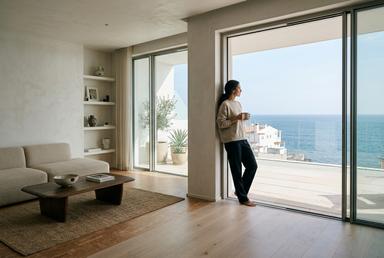 Living room opening onto the sea terrace